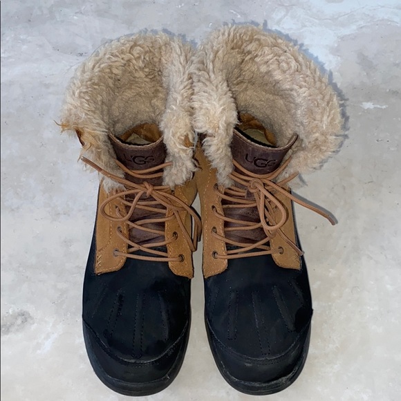 UGG Boots - Size 5 - Picture 2 of 9